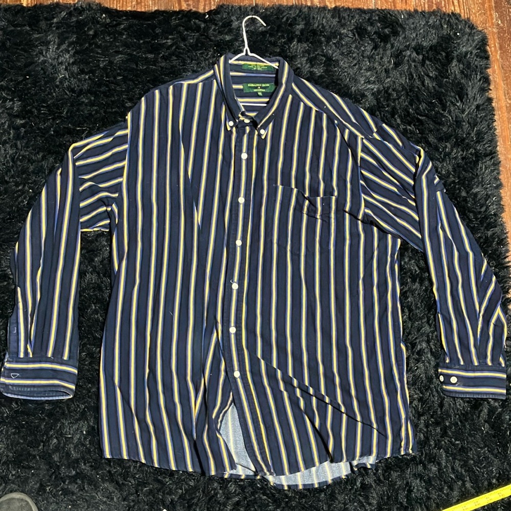 Vintage Embassy Row Button Down Long Sleeve XXL